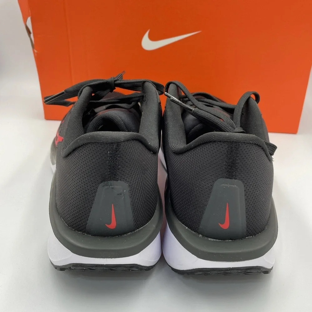 Nike Quest 6 Black/Red/White Men's Running Shoes Size 10 NEW FD6033-011